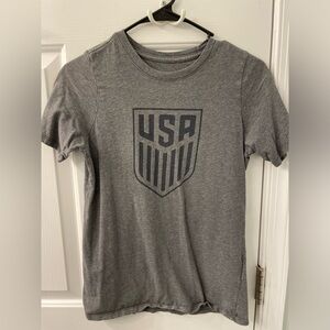 Nike USA gray logo tshirt YL